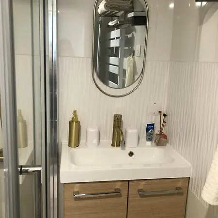 Duplex Neuf, 15Mn De Paris, Parking, Climatisation Appartement Bourg-la-Reine Buitenkant foto